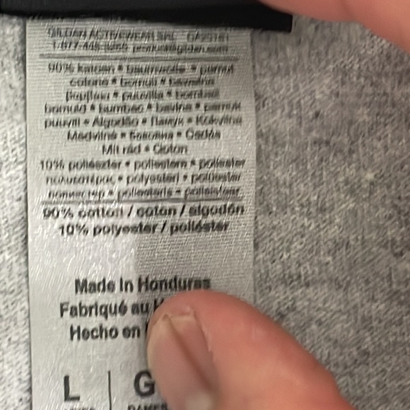 Harley-Davidson women V-neck Gray tee with Blue Graphic- size Large - Picture 6 of 9